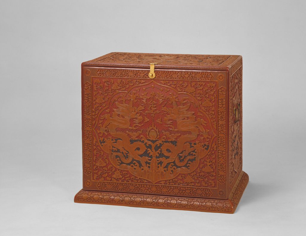 图片[1]-Colored double dragon pattern small box-China Archive